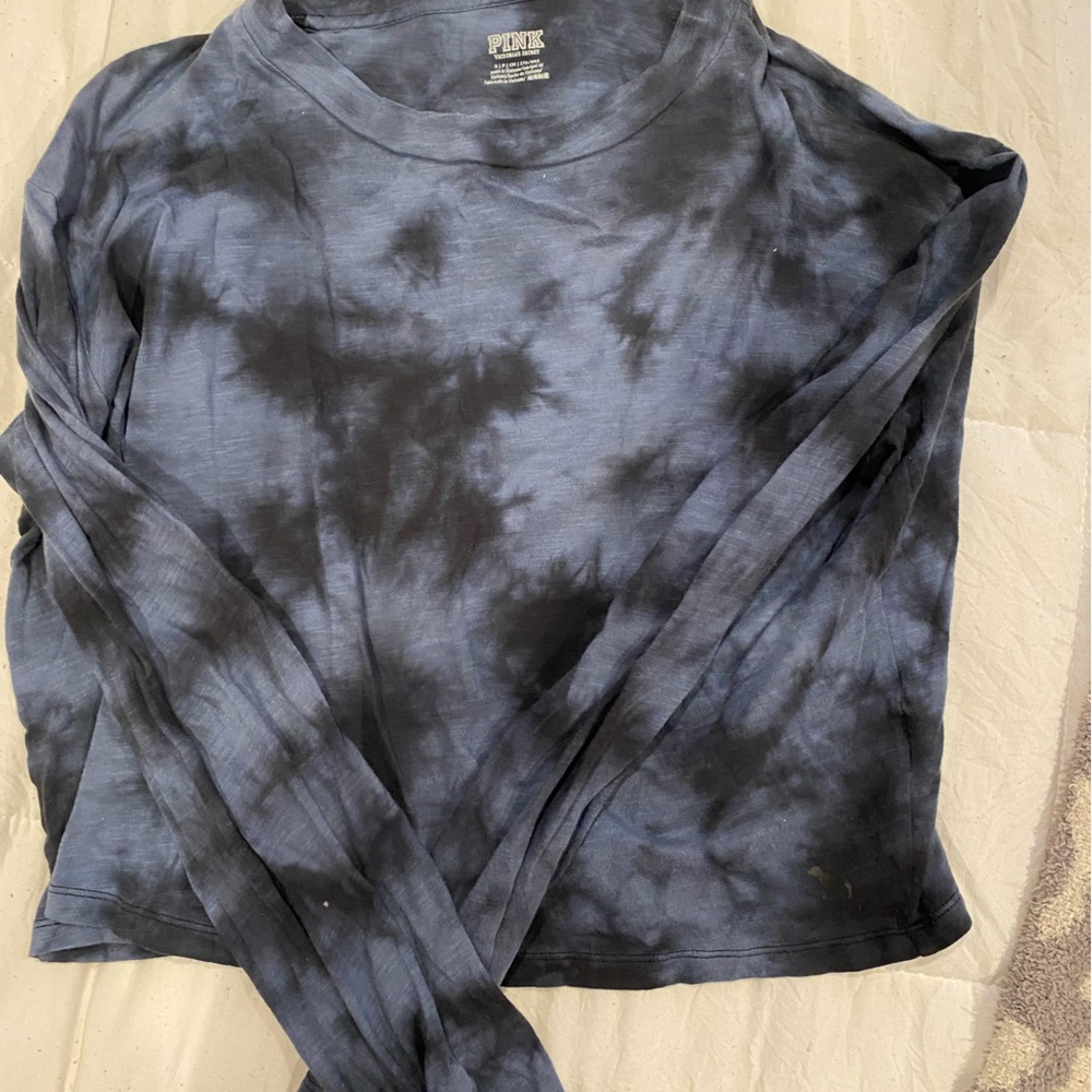 Victoria’s Secret PINK tie dye long sleeve t-shirt
